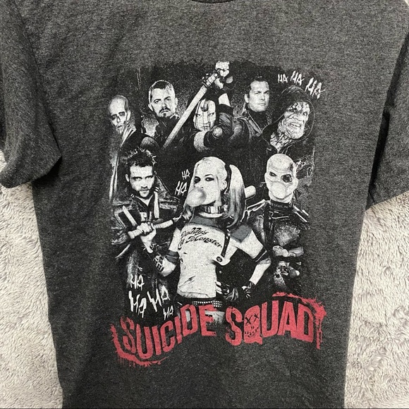 Suicide Squad Graphic Shirt - Picture 4 of 4